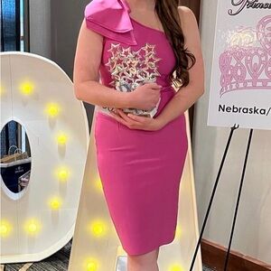 Pink stretch cocktail Dress